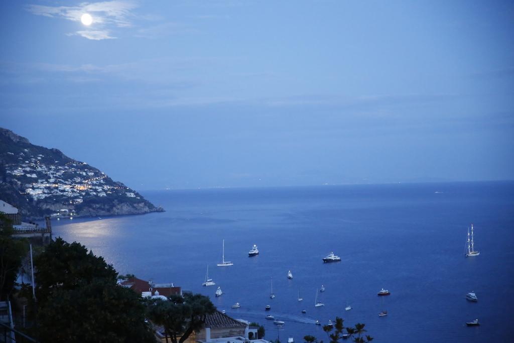 Yiara 2* Positano