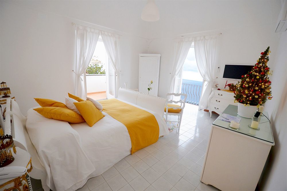Bed and breakfast Yiara 2*